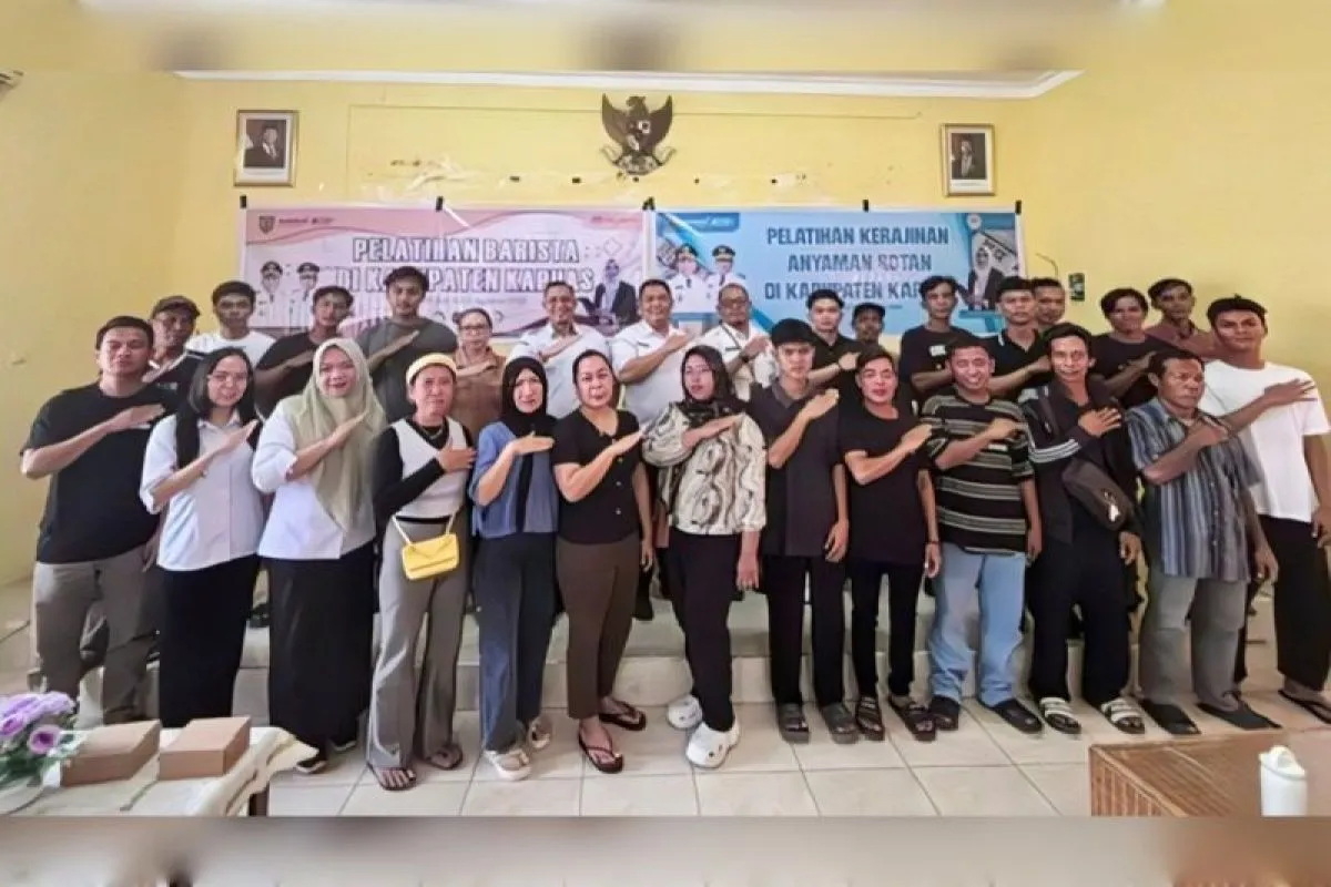 Disdagperin Kalteng Latih 70 IKM Kapuas, Dorong Wirausaha Berbasis Potensi Lokal