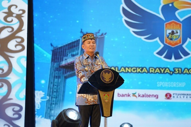 Pelantikan KNPI Kalteng, Gubernur Dorong Pemuda Perkuat Persatuan dan Semangat Huma Betang