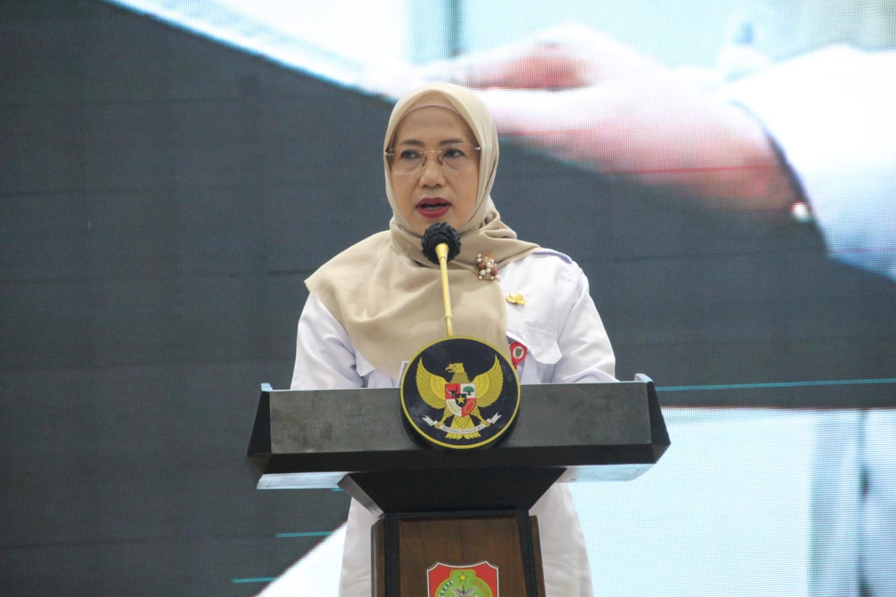 Sunarti Tegaskan Literasi sebagai Pondasi Peradaban di Festival Literasi Kalteng 2025